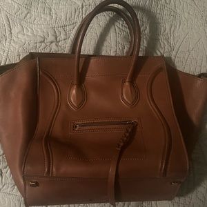 • Celine Medium Phantom Leather Tote •